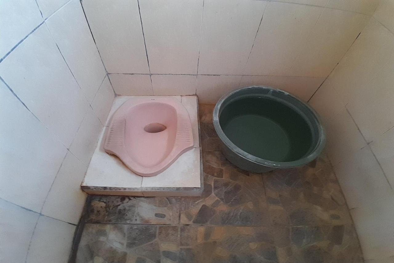 Spot On 93410 Wisma Bintang Джепара Екстериор снимка